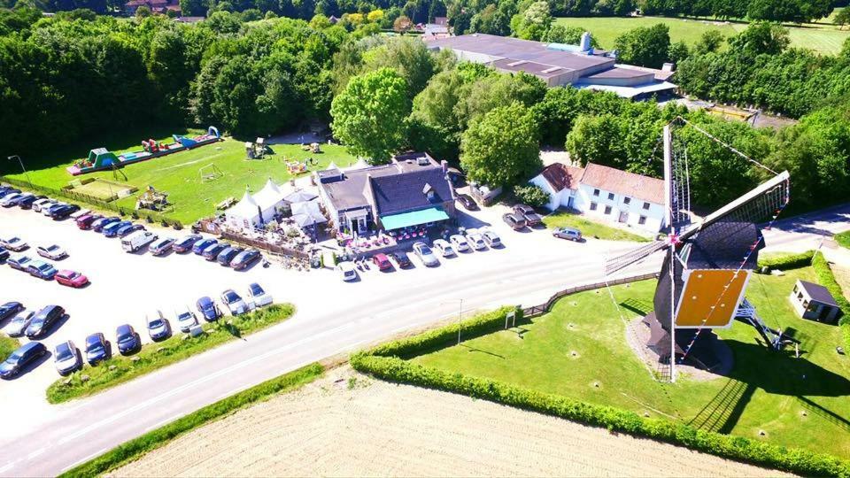 Molenaarswoning Beek  Esterno foto